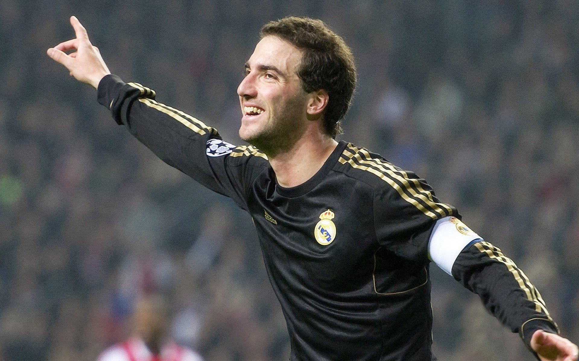 红黑军团租借实验宣告失败 四将挥别圣西罗未留痕迹